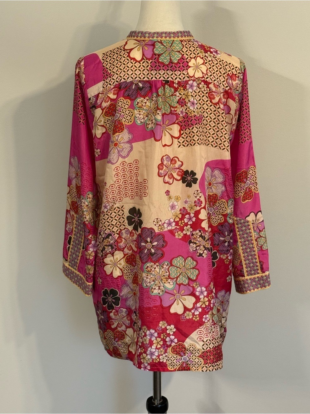 Johnny Was Yama Kels Silk Tunic - Picture 14 of 16